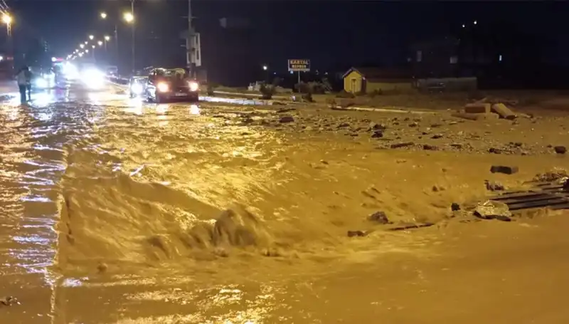 Konya ve Ankara’da Beklenmedik Sel Felaketi: Yetkililer Açıklama Yaptı
