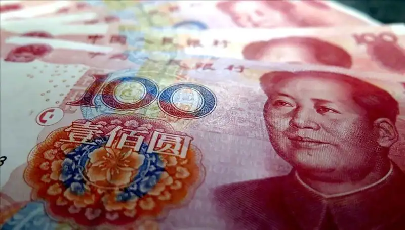 Çin Yuanı Değer Kaybediyor: Dolar karşısında Son Durum Ne?