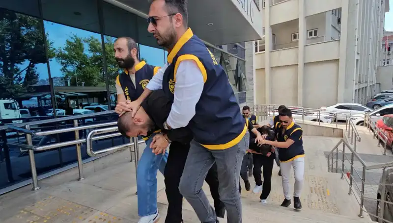 FETÖ Yalanıyla Milyonluk Vurgun: Gerçekler Ortaya Çıktı