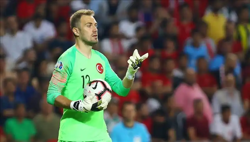 Mert Günok Futbol Kariyerini Noktalama Zamanını Açıkladı