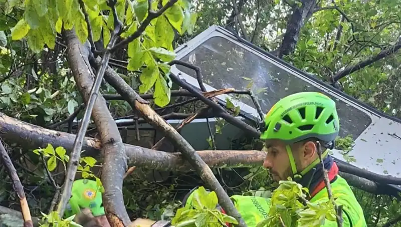 İtalya’da Teleferik Faciası: Dört Kişi Hayatını Kaybetti ve Sorular Arttı