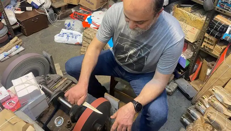 Enginar Bıçakçıları İş Başında: Hasat Yoğunluğu ve El Becerisinin Önemi