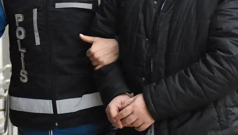İstanbul'da Terör Soruşturması: 7 Kişi Tutuklandı, Asayiş Alarmda!