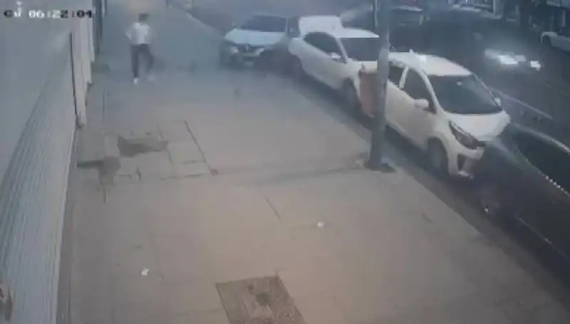 Park Halindeki Araçlara Çarpan Sürücünün Teklifi: Kaza Sonrası Şok Edici Anlar
