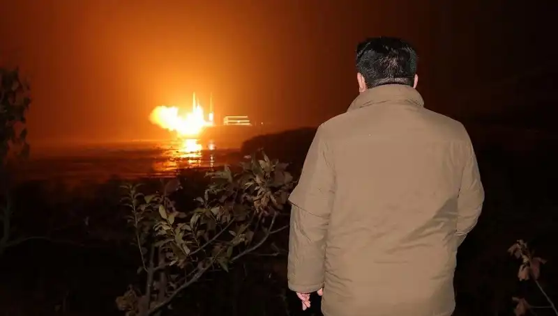 Kuzey Kore'nin Askeri Güçlenmesi: Amerikalıların Ödediği Fatura