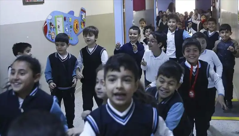 2025 Okul Açılış Tarihleri Açıklandı: Tüm Takvim Burada!