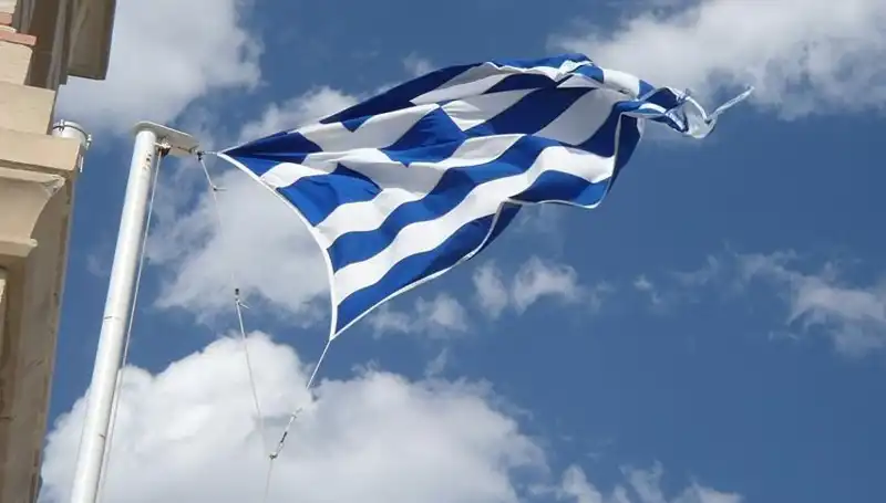 Yunanistan'da Cezaevinde Yangın: Tartışma Neden Oldu