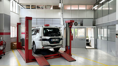 Güneri Motors Mitsubishi Yetkili Servisi: Japon Otomobillerin Güvendiği Adres