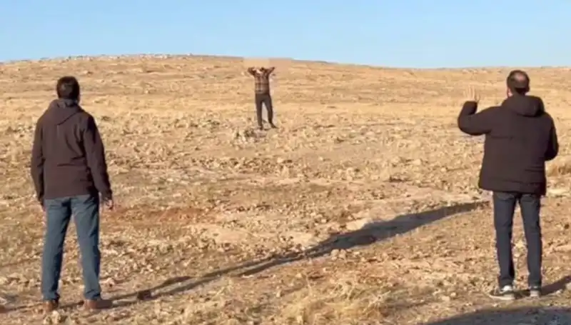 Jandarma ve MİT'ten Şok Operasyon: Terör Örgütünün Sabotajcısı Teslim Oldu!