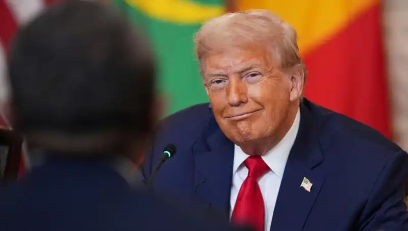Dünyanın En Yoksul Ülkeleri, Trump’a Bağlı Lobi Gruplarına Milyonlarca Dolar Gönderiyor