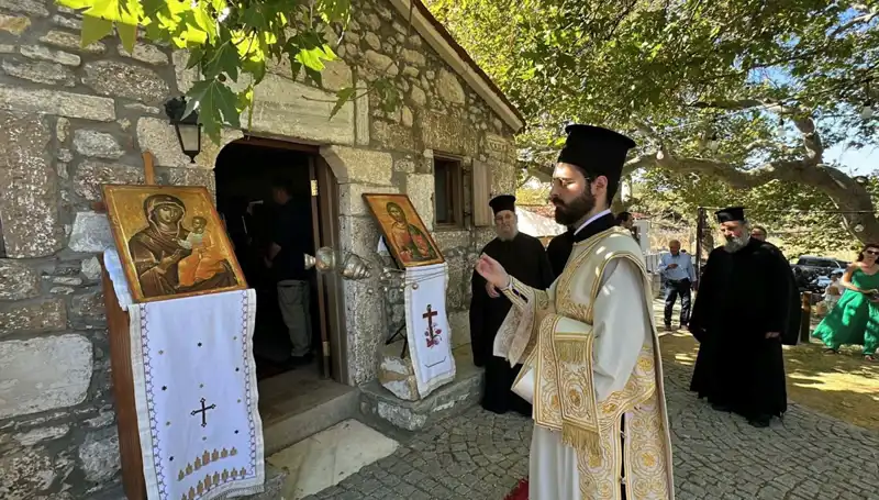 Bozcaada'da Duygu Dolu Aya Paraskevi Günü Ayini Gerçekleştirildi