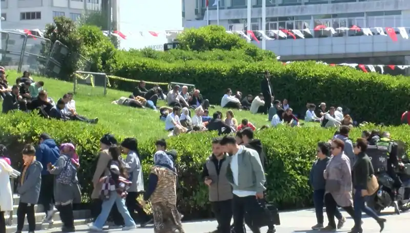 Taksim’de Deprem Yoğunluğu: Şehrin Kalbindeki Sarsıntının Nedenleri ve Etkileri